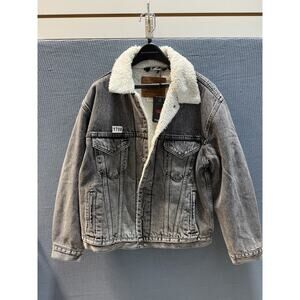Levi's Vintage Fit Trucker Jacket Men Sz S Gray Brand New